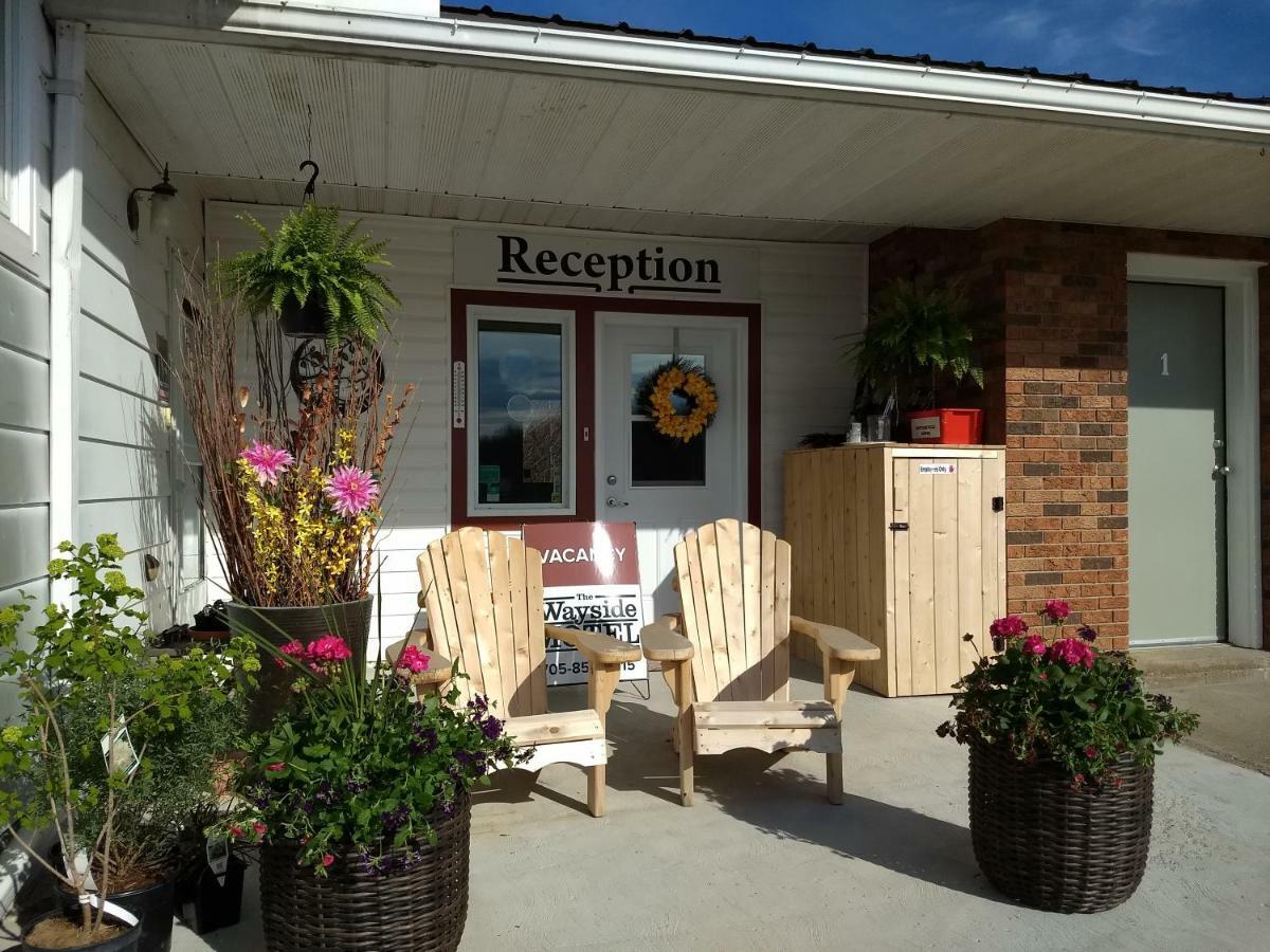 Wayside Motel Manitoulin Manitowaning Eksteriør bilde